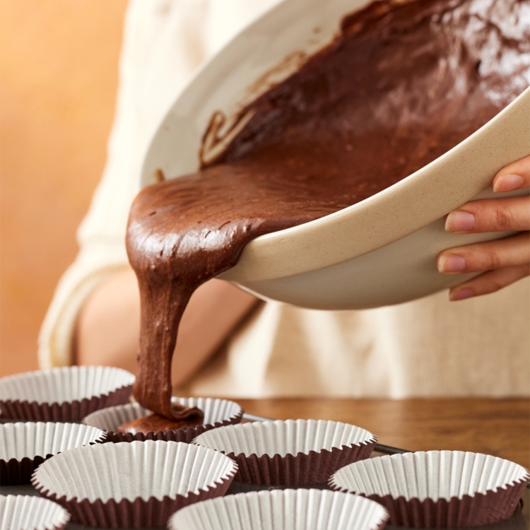 Duża kamionkowa miska kuchenna z dzióbkiem 2,5L Jamie Oliver Big Love